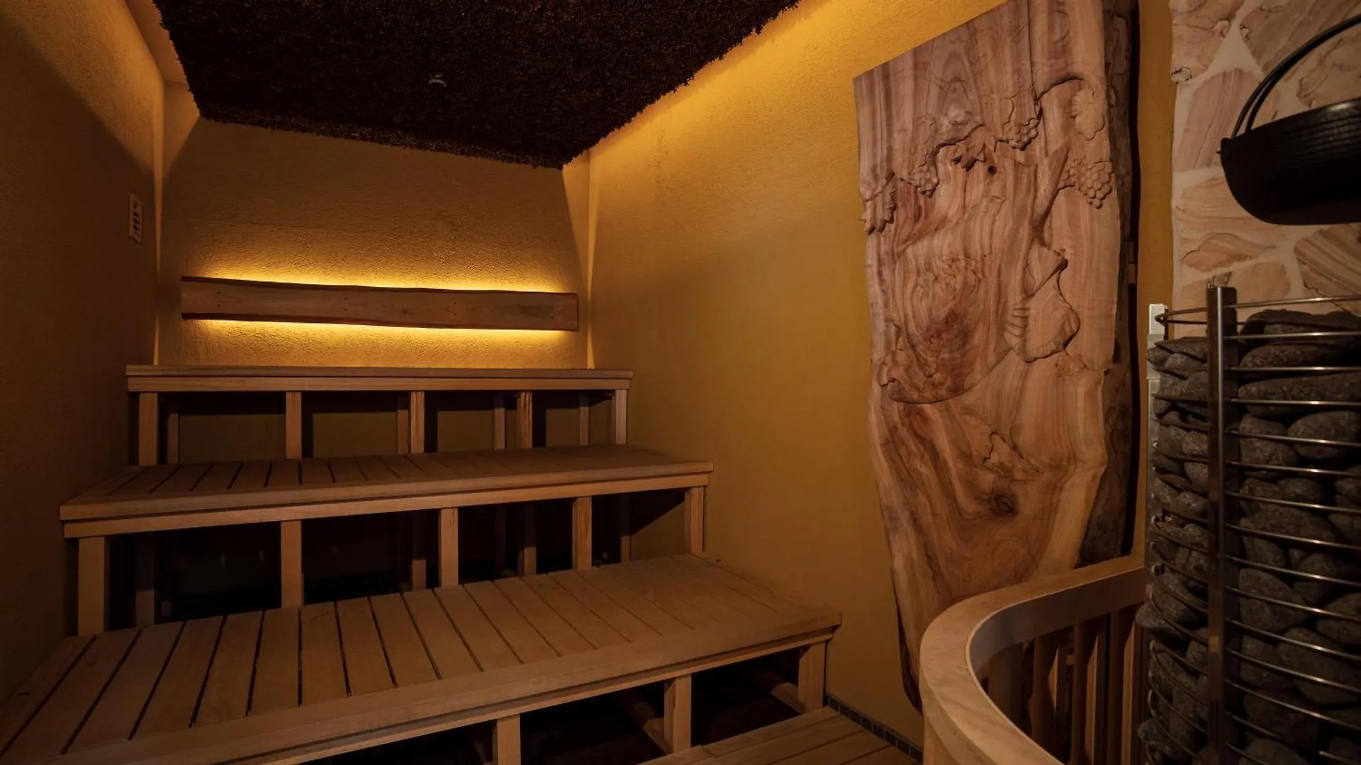 Noboribetsu Grand Hotel